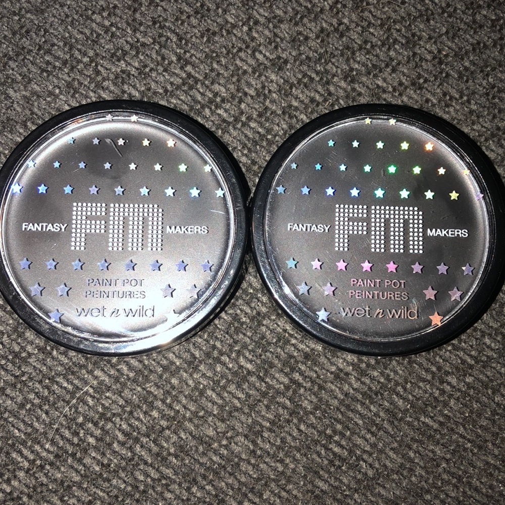 Fantasy makers black paint